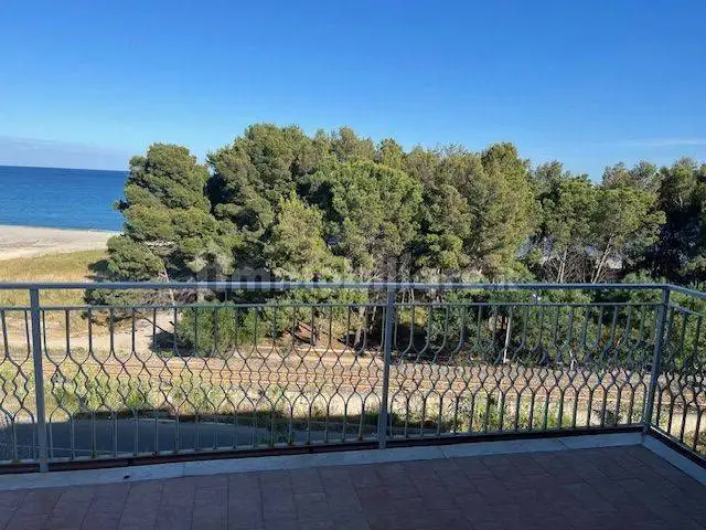 Trilocale via Sant'Elena 177, Centro, Bovalino - foto 3