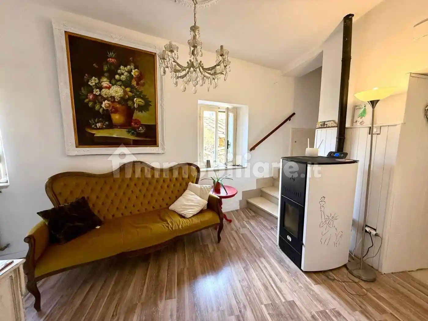 Appartamento in vendita a Guardistallo