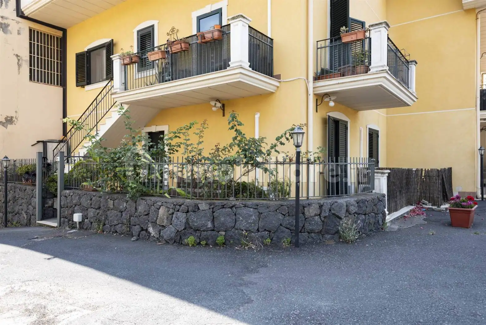 Appartamento via Battiati 32/A, Centro, Aci Bonaccorsi - foto 2