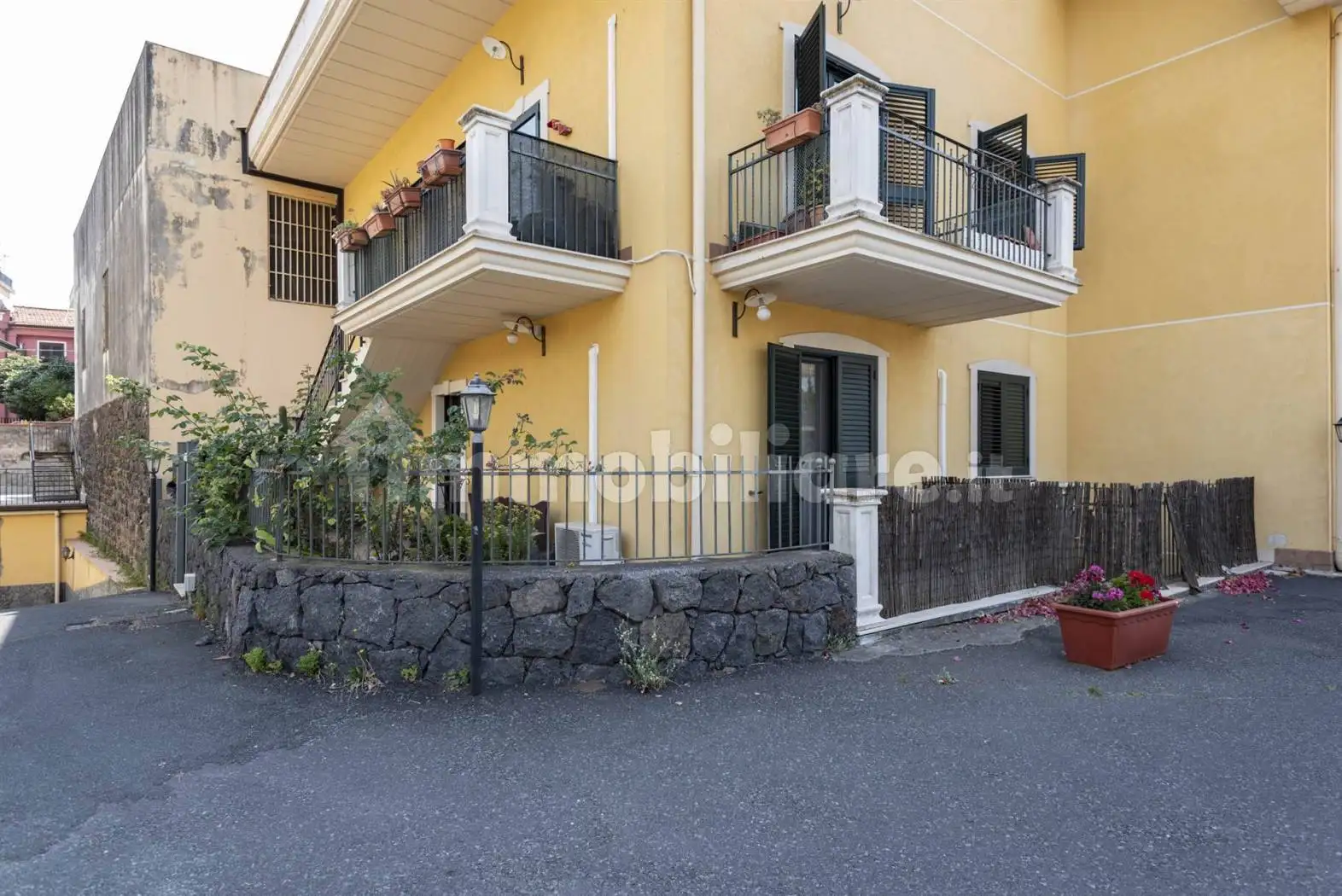 Appartamento via Battiati 32/A, Centro, Aci Bonaccorsi - foto 3