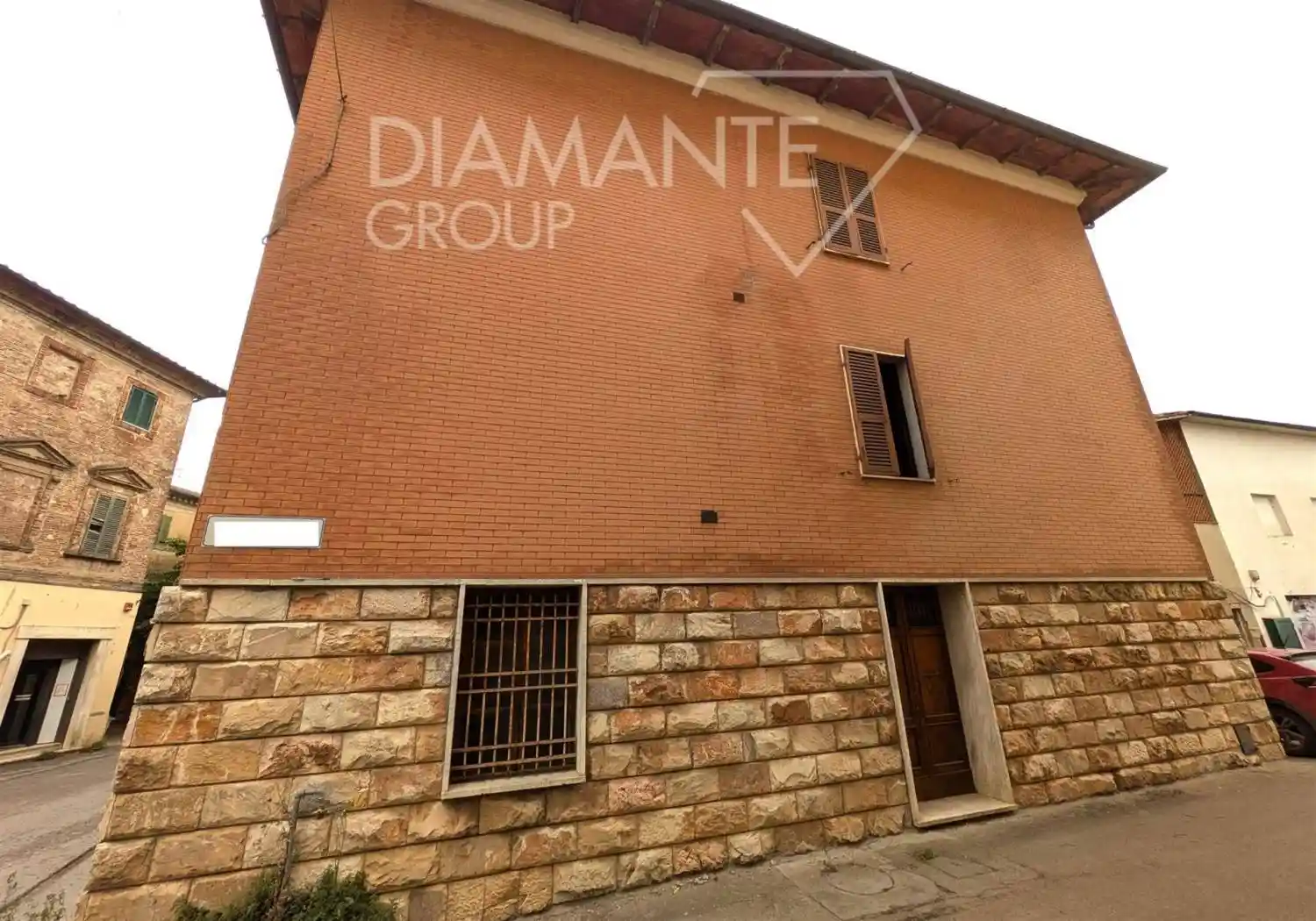 Terratetto unifamiliare 445 m², buono stato, Pozzuolo, Castiglione del Lago - foto 3