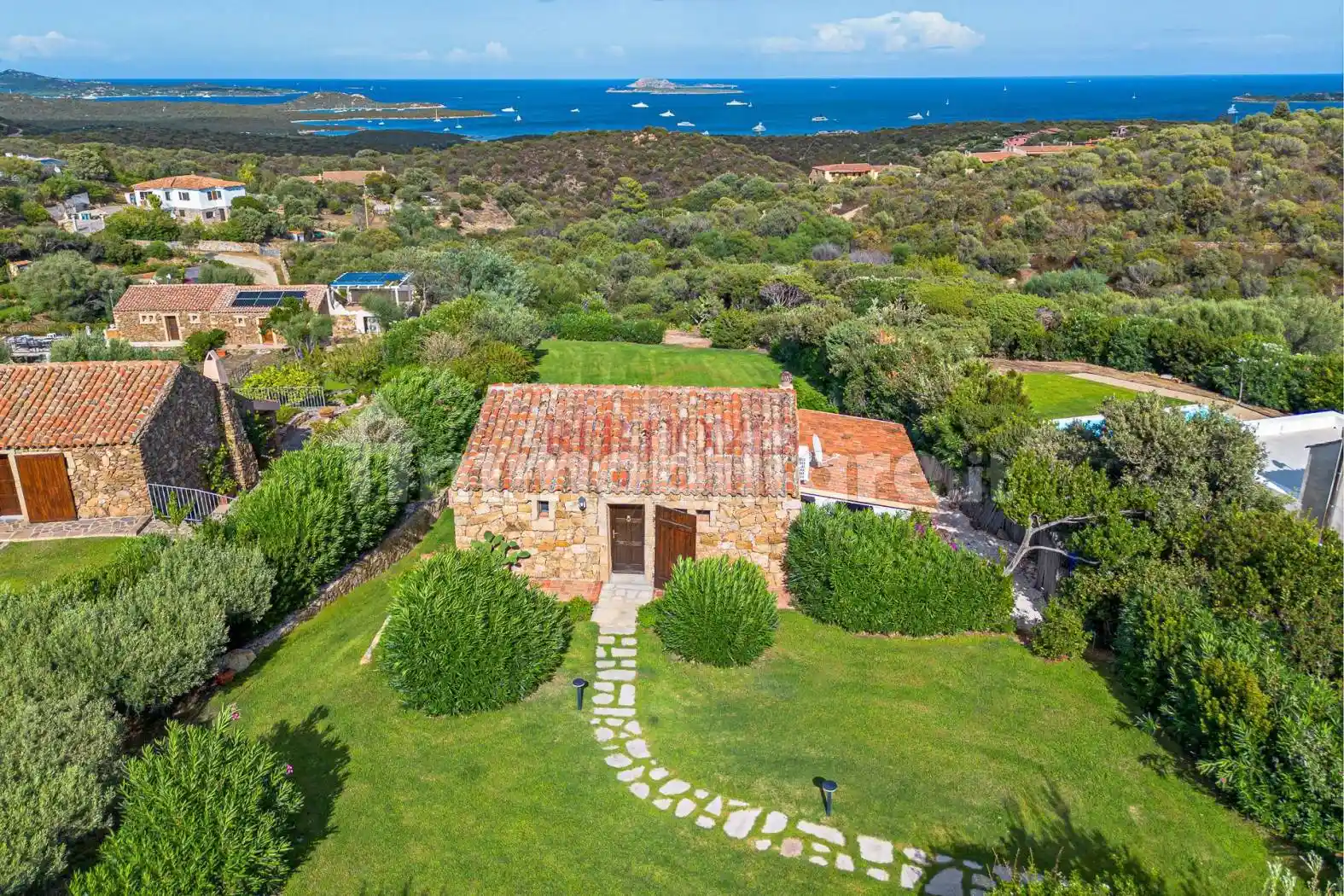 Villa unifamiliare, ottimo stato, 165 m², Portisco, Olbia - foto 2