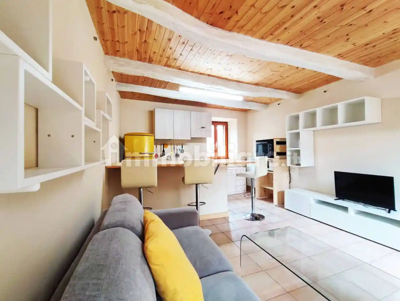Casa indipendente in vendita a Meina