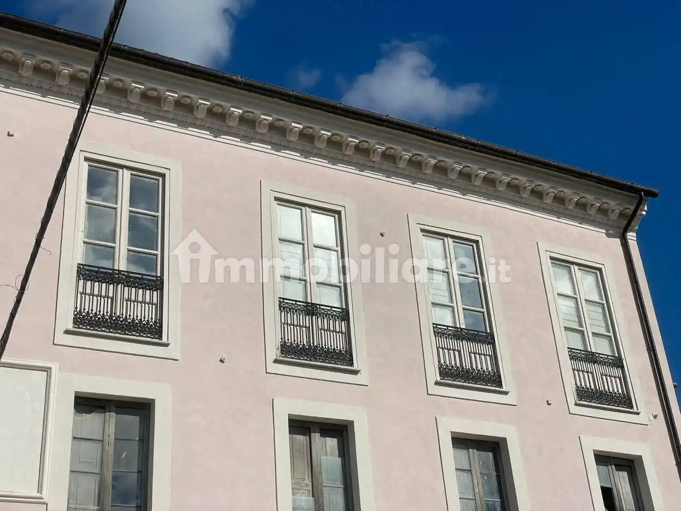 Palazzo - Edificio in vendita a Arpino