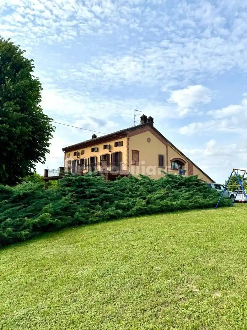 Villa unifamiliare Strada per San Salvatore 5, Lu e Cuccaro Monferrato - foto 3