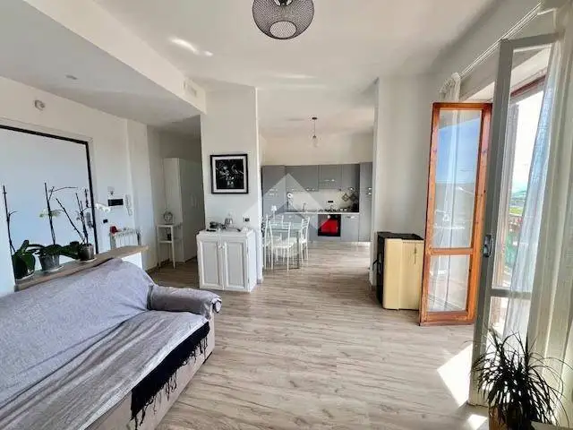 Palazzo - Edificio in vendita a Viterbo