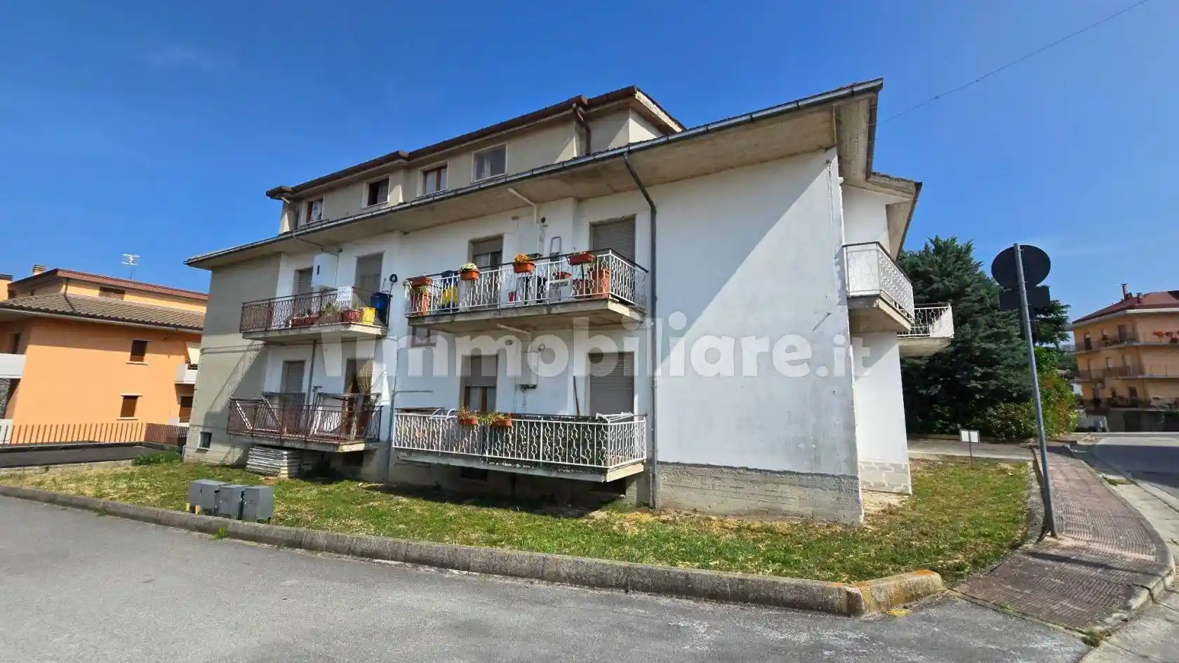 Appartamento in vendita a Folignano