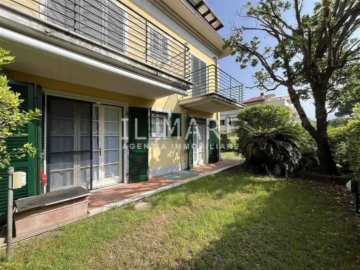 Appartamento in vendita a Massa