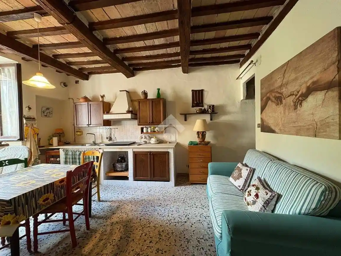 Appartamento in vendita a Cantiano