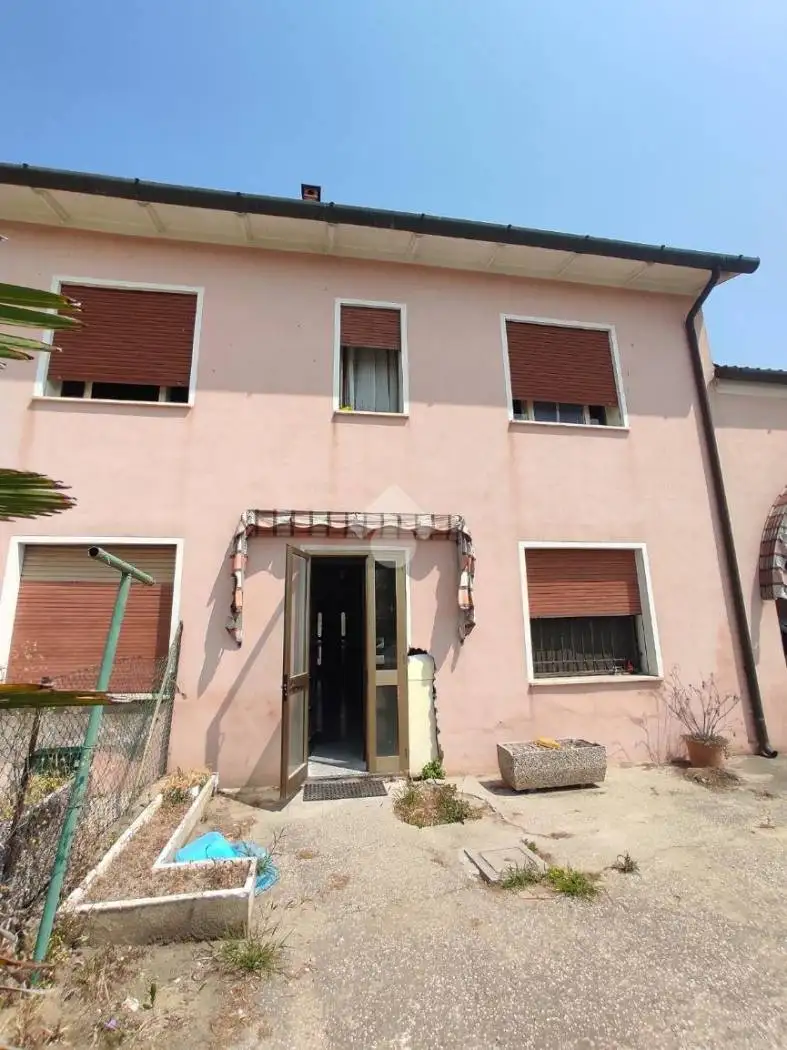 Villa plurifamiliare via Bassa 112, Vallonga, Arzergrande - foto 3