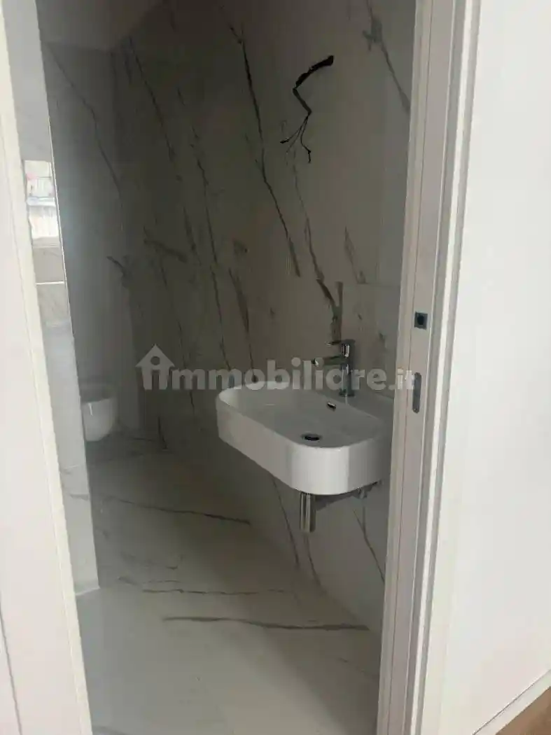 Trilocale viale Amerigo Vespucci, Porto Turistico, Pescara - foto 5