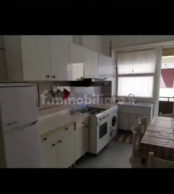 Trilocale via Cristoforo Colombo 44, Centro, Terracina - foto 4