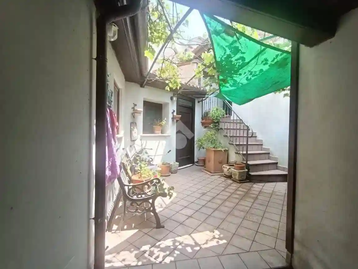 Palazzo - Edificio - foto 2