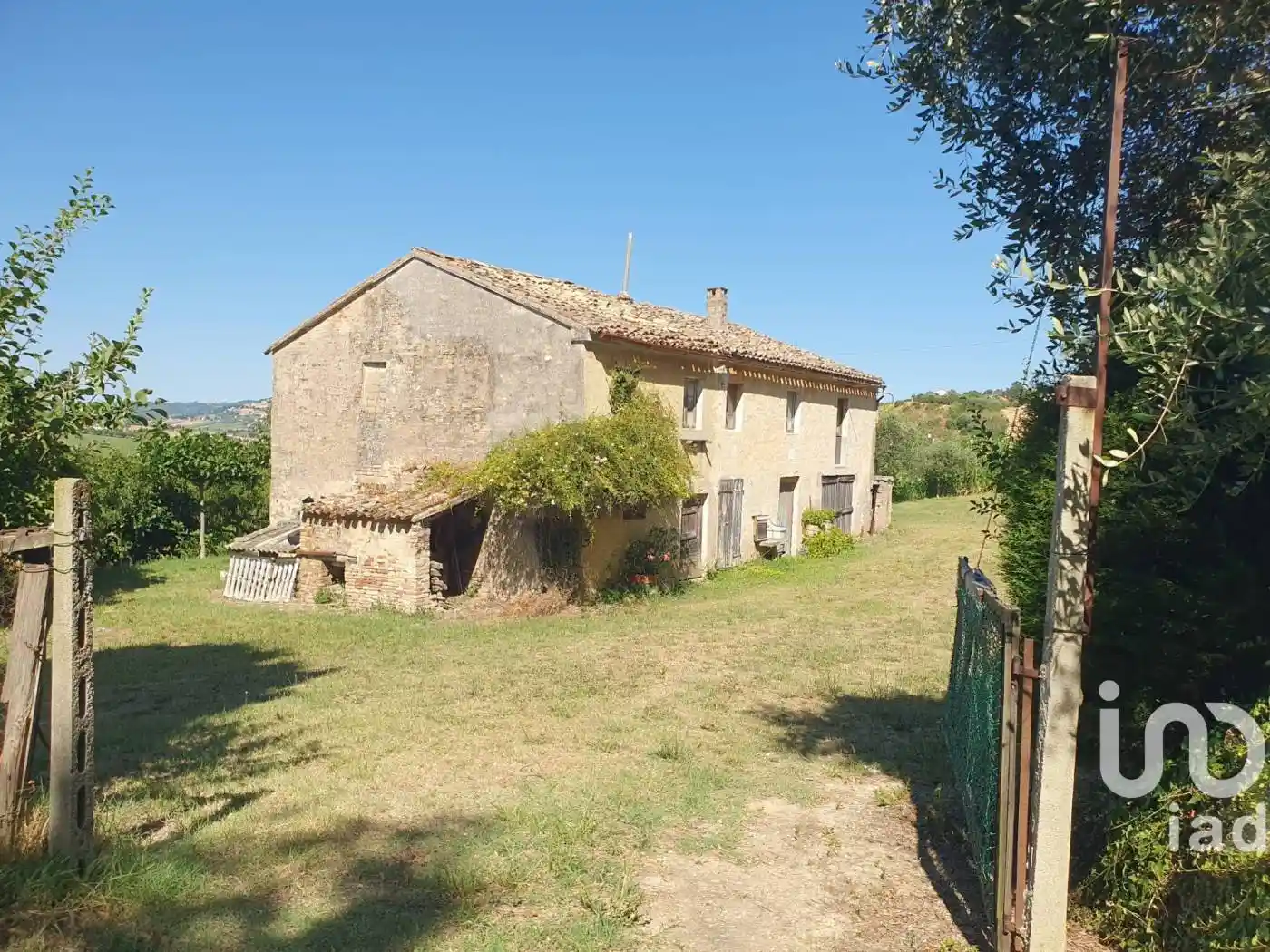 Rustico - Casale in vendita a Osimo