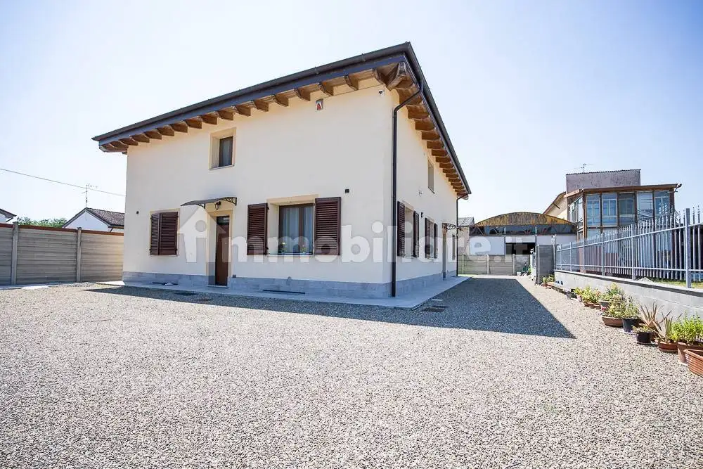 Villa in vendita a Miradolo Terme