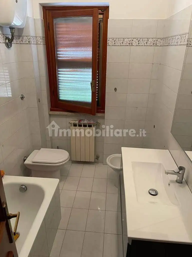 Appartamento via Genova, Centro, Ladispoli - foto 4