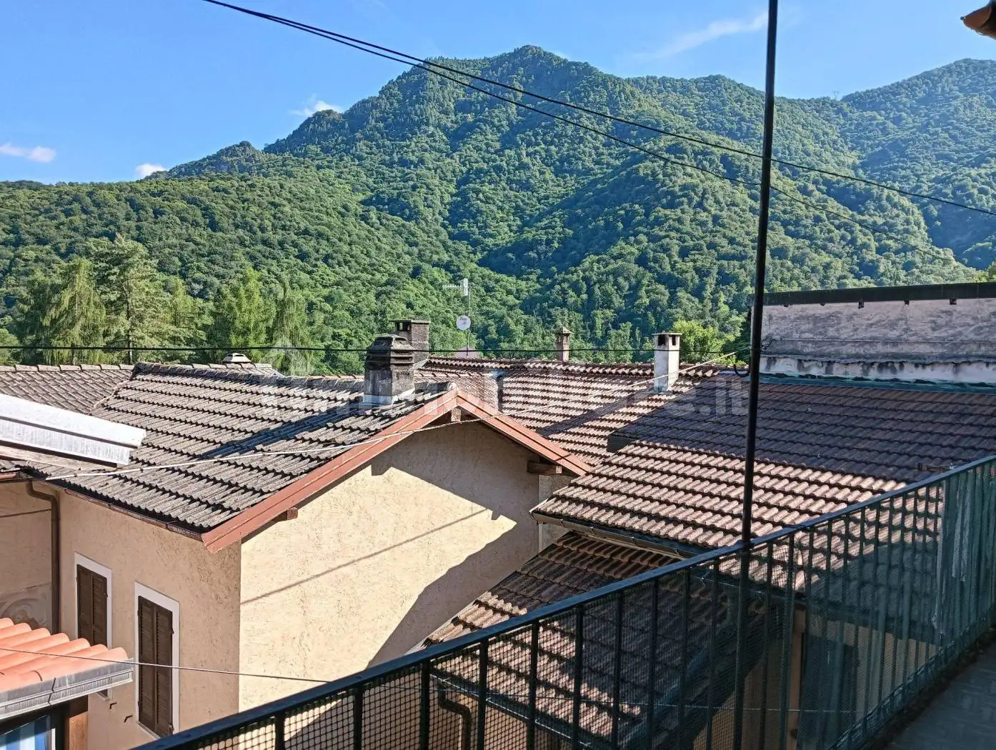 Casa indipendente in vendita a Brissago-Valtravaglia