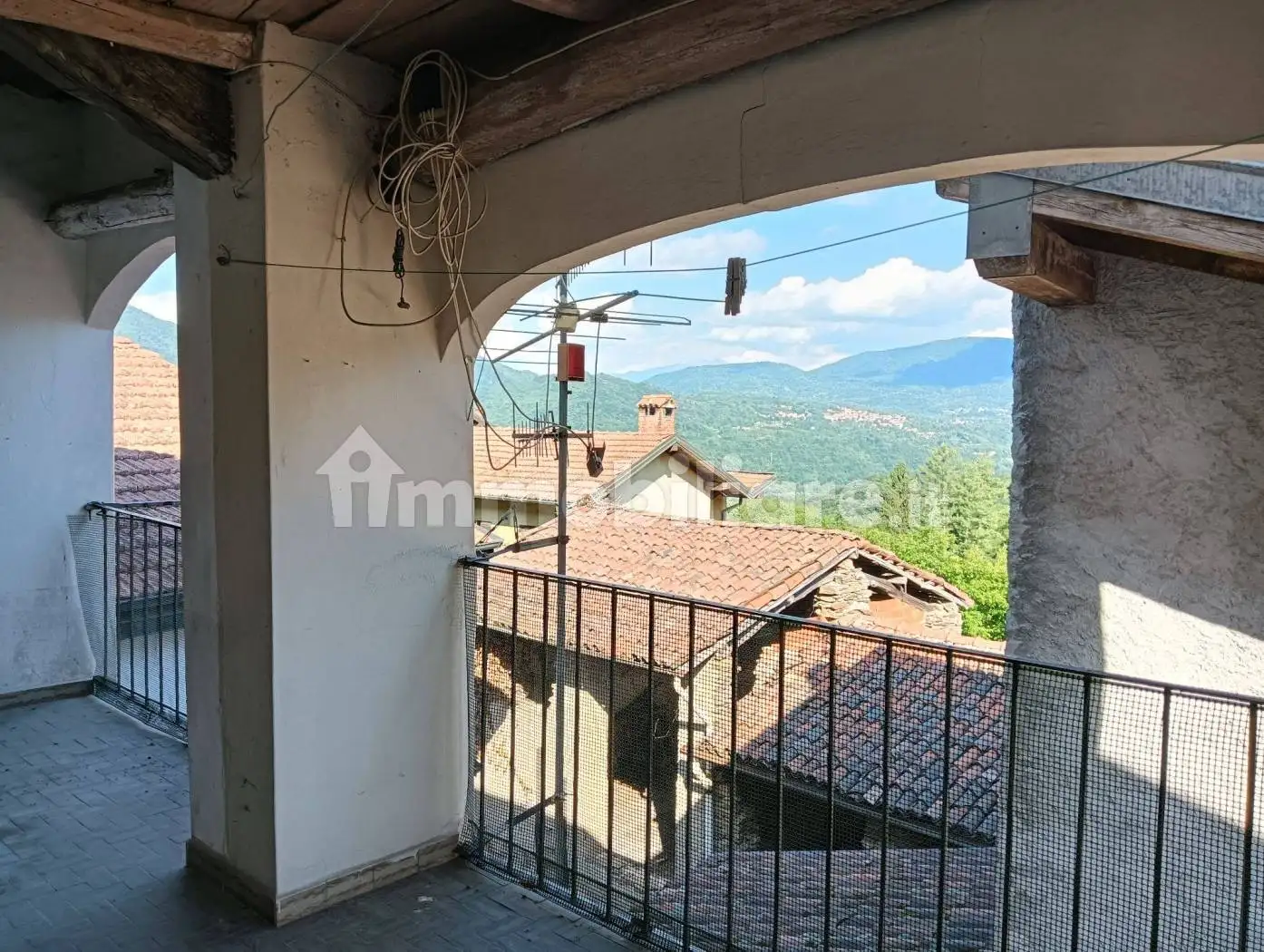 Terratetto unifamiliare via Achille Giorgietti 17, Centro, Brissago-Valtravaglia - foto 2