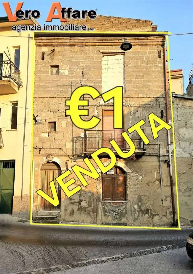 Casa indipendente in vendita a Campofranco