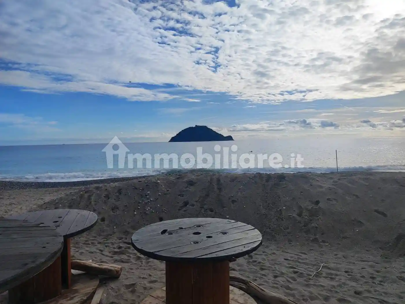 Appartamento in vendita a Albenga