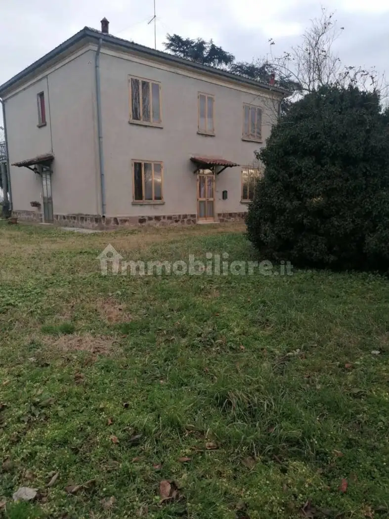 Villa in vendita a Bondeno