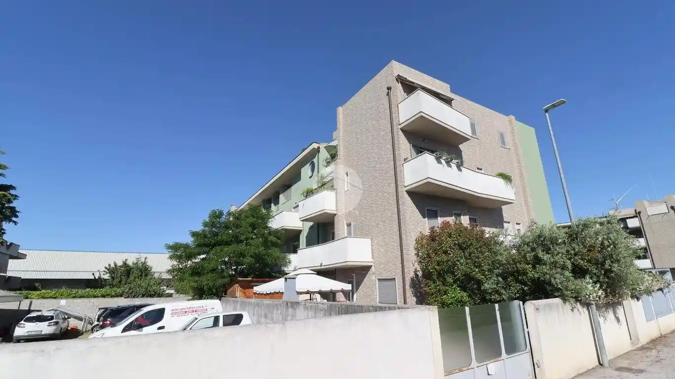 Quadrilocale via Amendola 144, Sambuceto, San Giovanni Teatino - foto 2