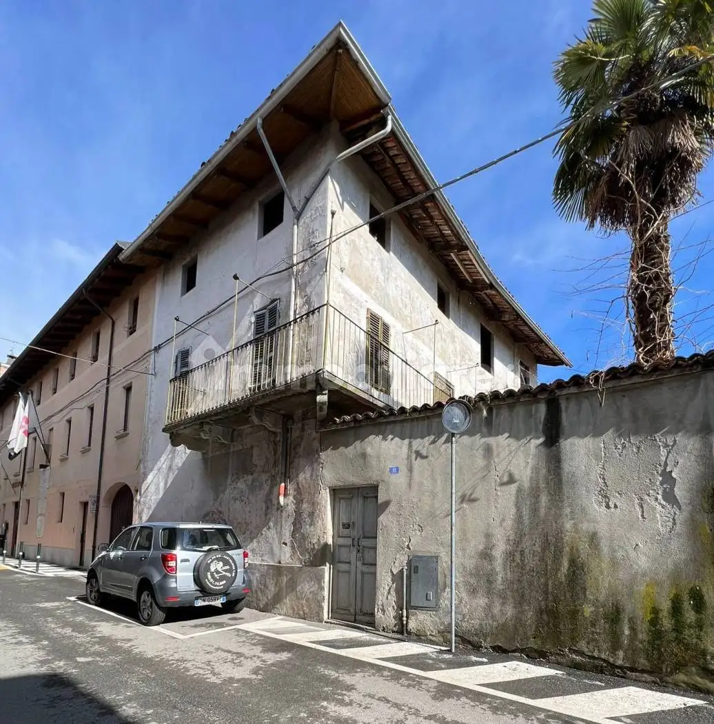 Casa indipendente in vendita a Ozegna