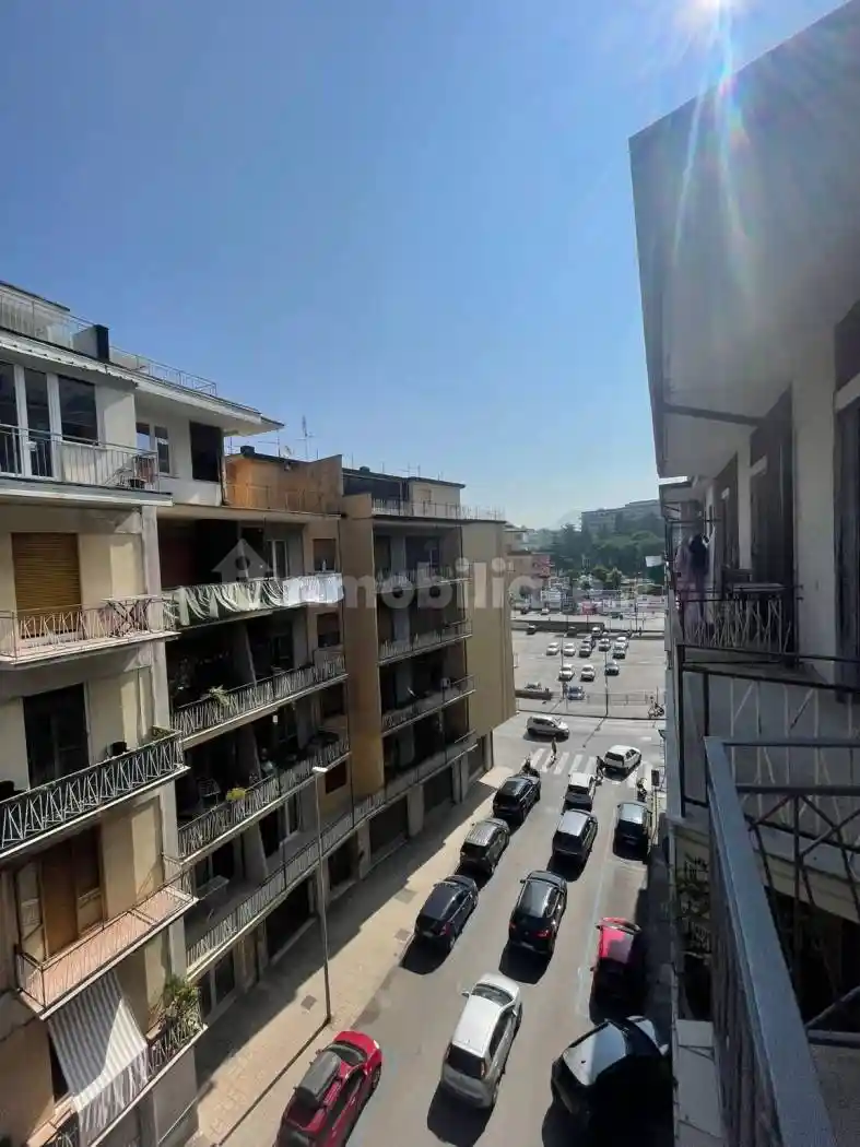 Trilocale via Vincenzo Volpe 21, A. Annarumma, A. Gasperi, F. Tedesco, Avellino - foto 2