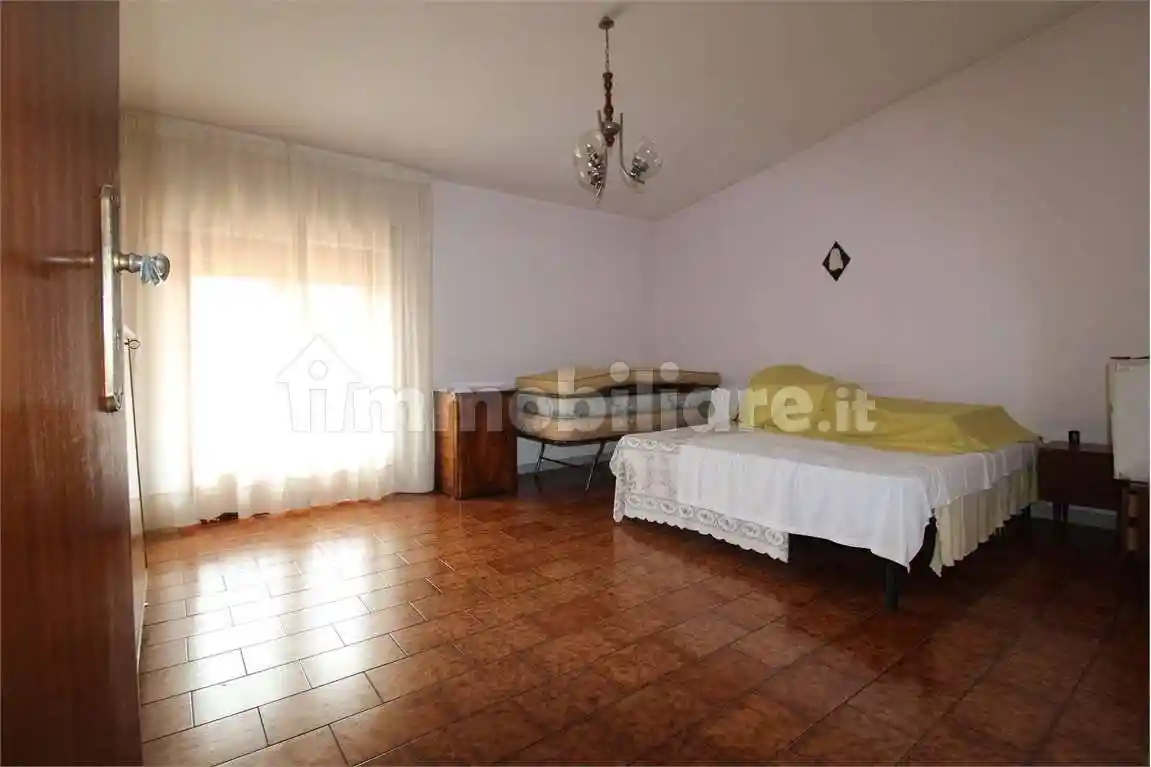 Appartamento buono stato, secondo piano, Centro, Pignola - foto 4