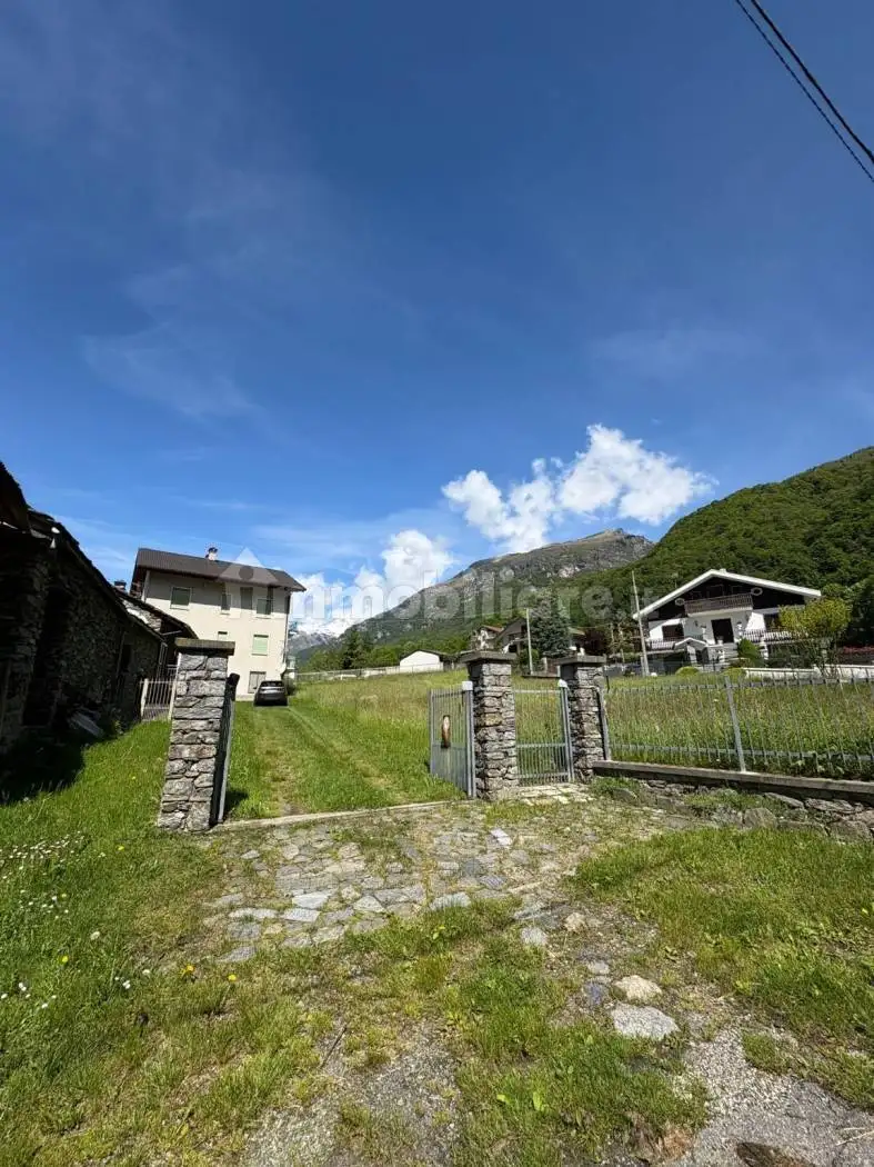 Appartamento in vendita a Chialamberto