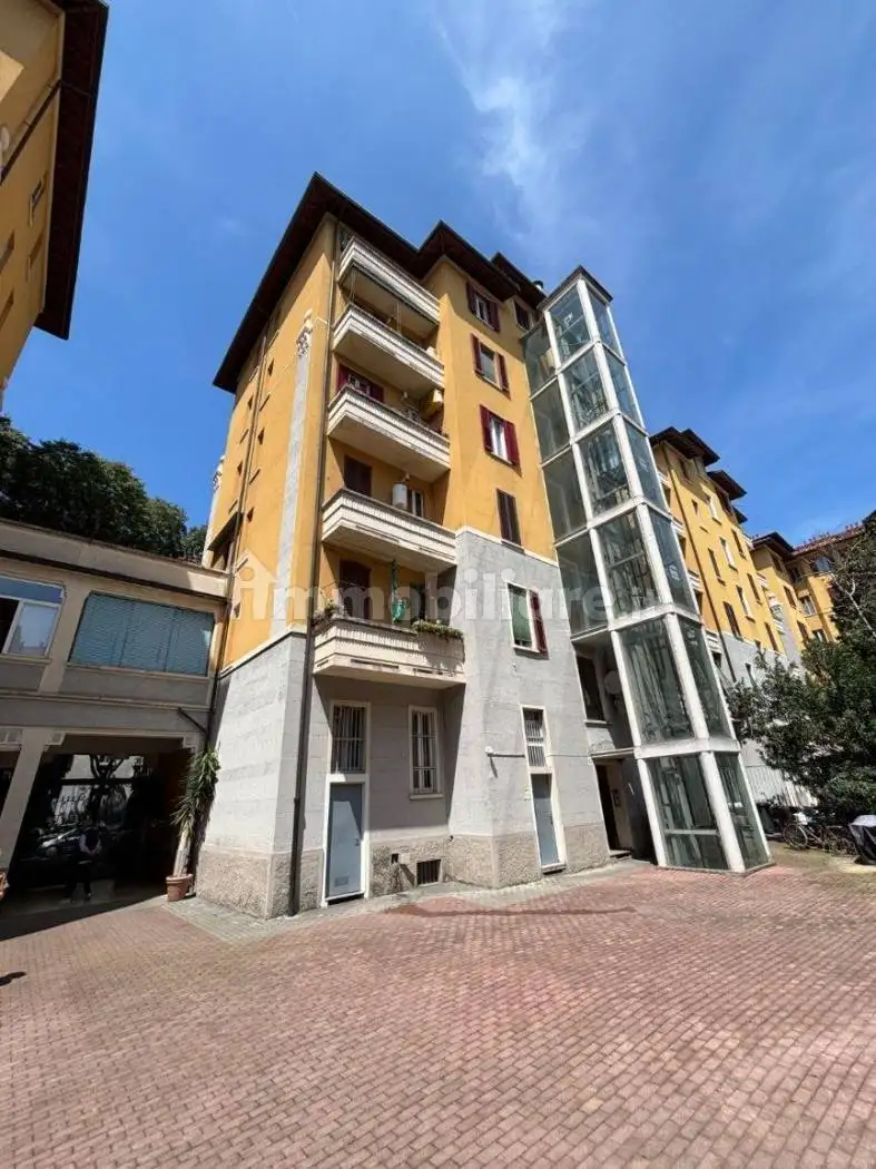 Apartment in vendita a Milan