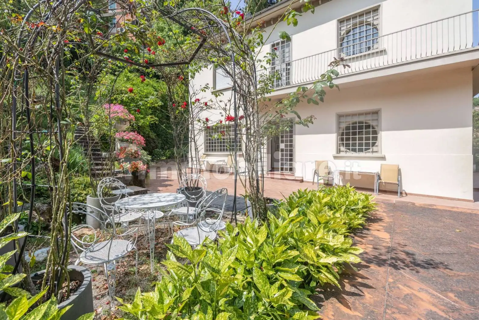 Villa in vendita a Bologna