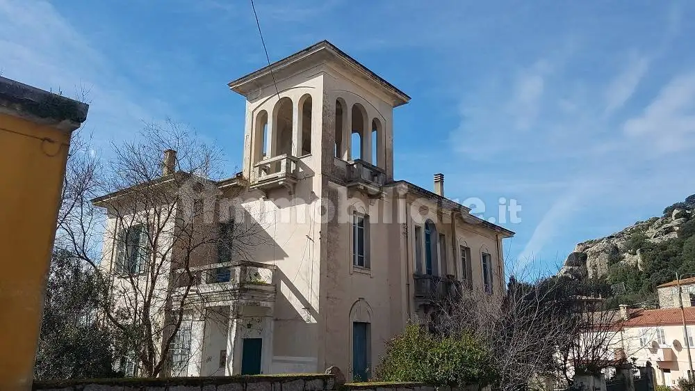 Villa in vendita a Orotelli