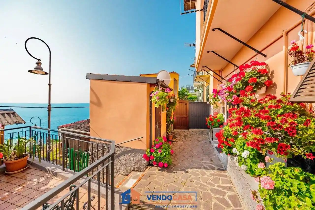 Casa indipendente in vendita a Bergeggi