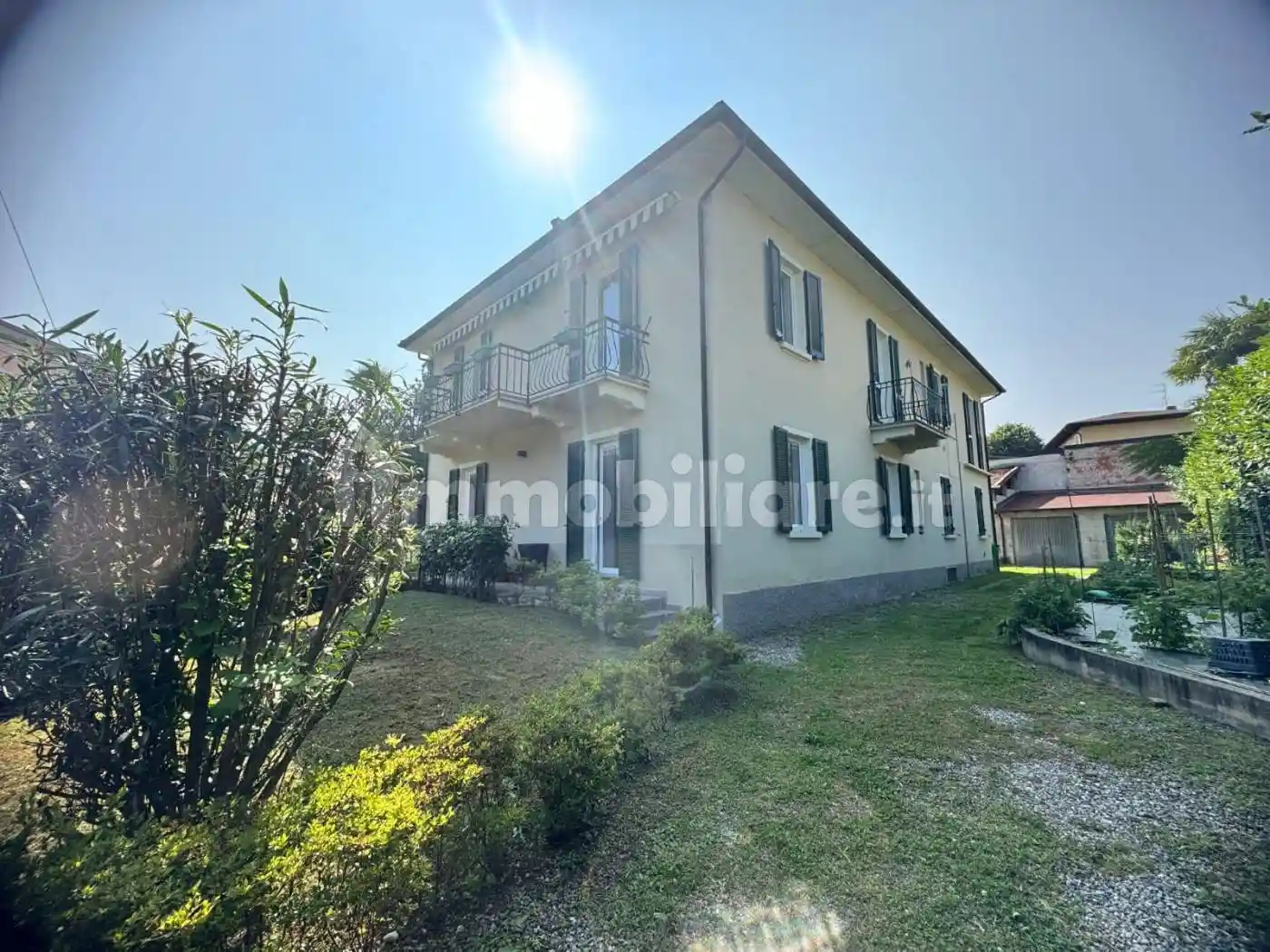 Villa in vendita a Verbania