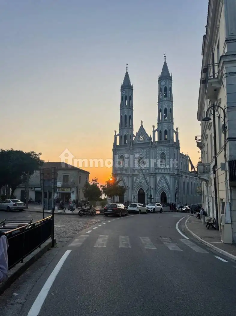 Palazzo - Edificio in vendita a Montesano sulla Marcellana
