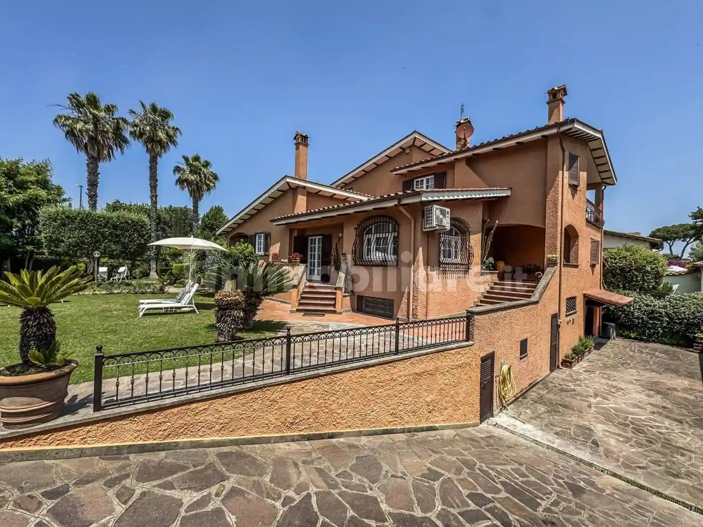 Villa unifamiliare via Brentonico, Infernetto, Roma - foto 3