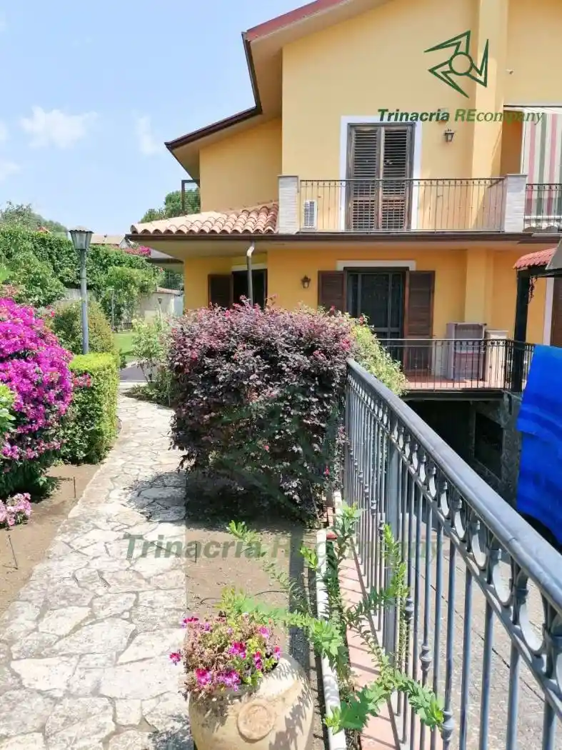 Villa in vendita a Viagrande