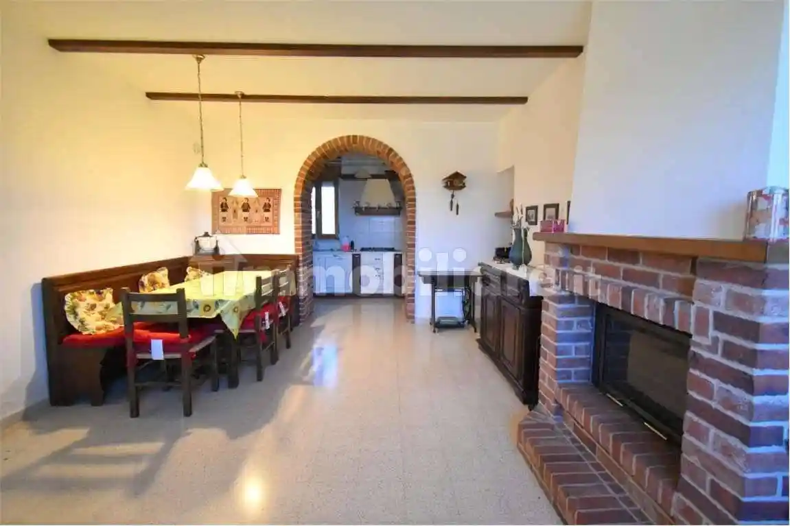Terratetto unifamiliare 290 m², buono stato, Monteu Roero - foto 2