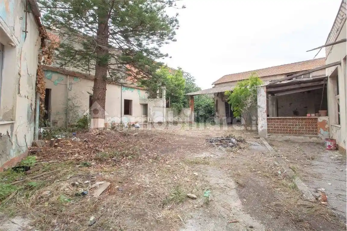 Casa indipendente in vendita a Dolianova