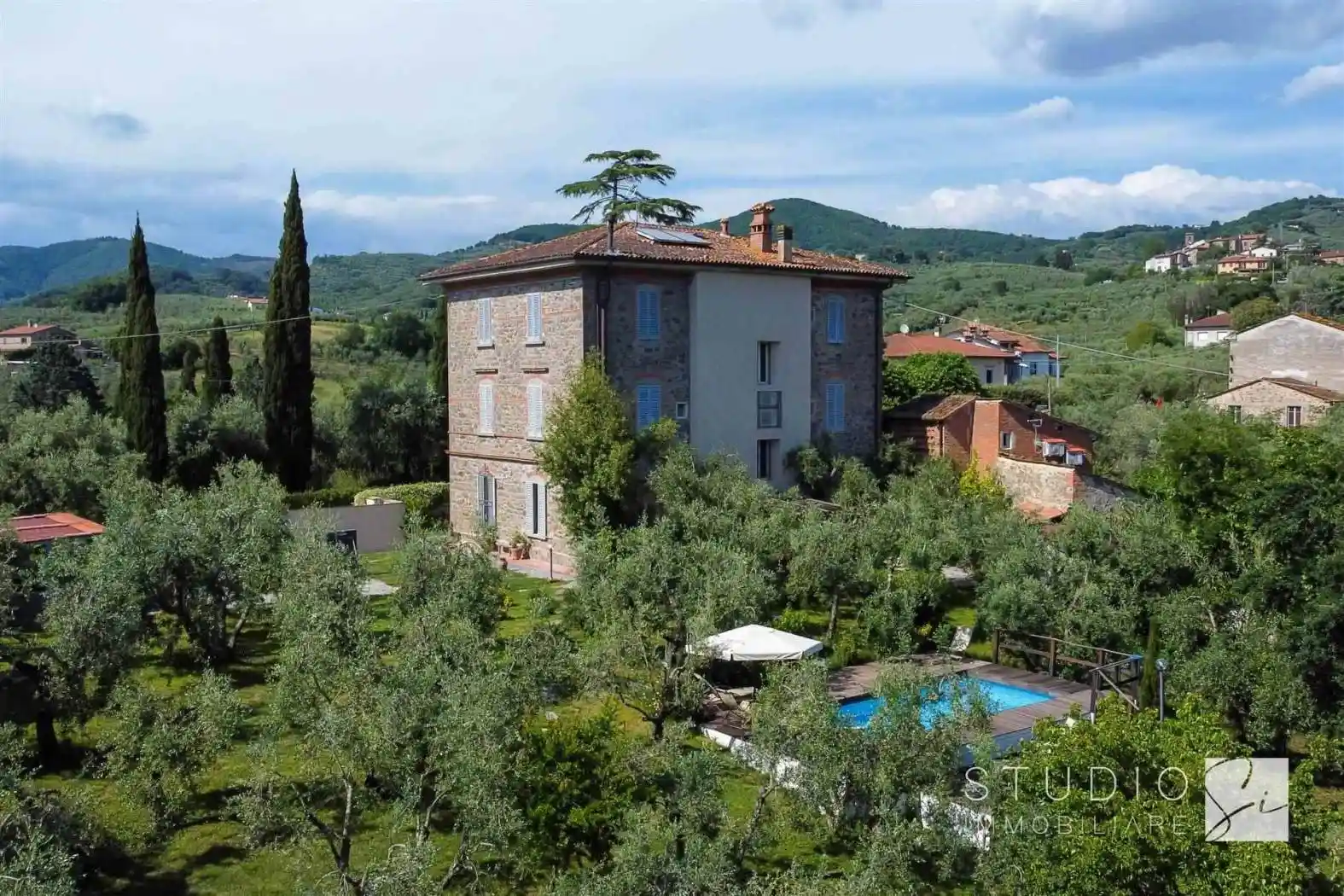 Villa in vendita a Larciano