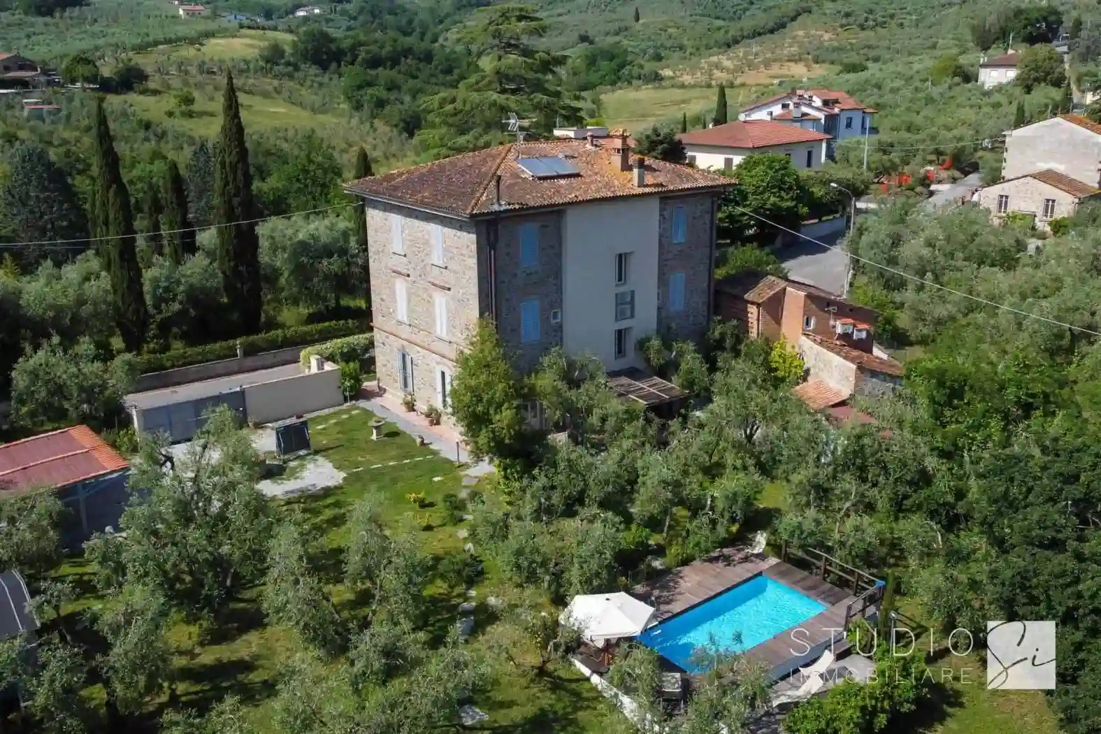 Villa - foto 2
