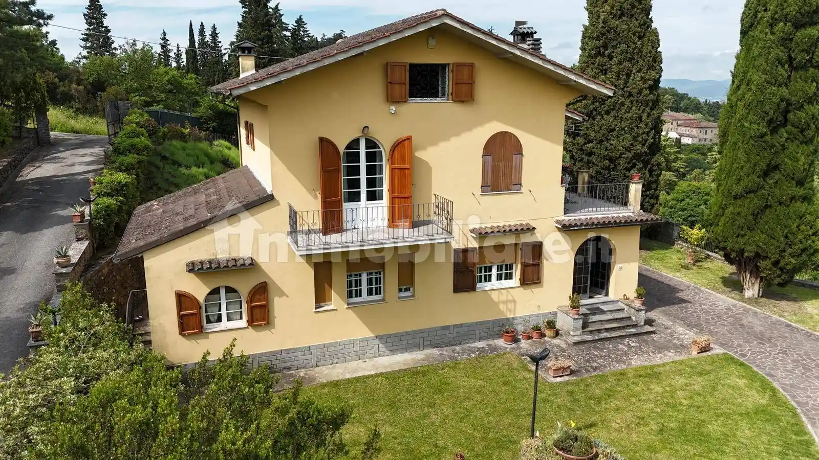 Villa in vendita a Arezzo