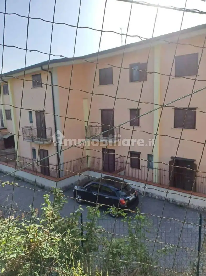 Trilocale via Parrilli San C., Centro, Castiglione del Genovesi - foto 3