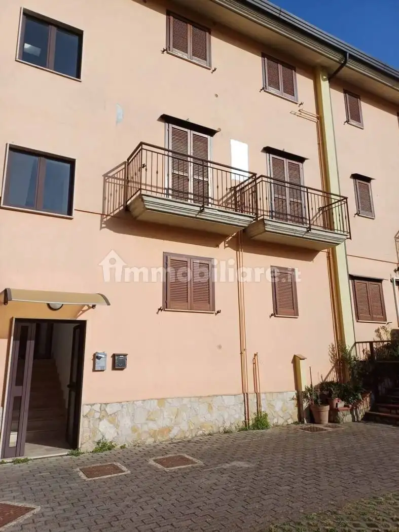 Trilocale via Parrilli San C., Centro, Castiglione del Genovesi - foto 4