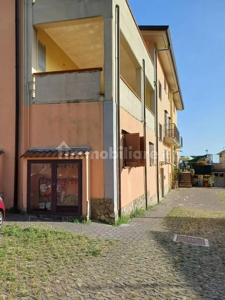 Trilocale via Parrilli San C., Centro, Castiglione del Genovesi - foto 5