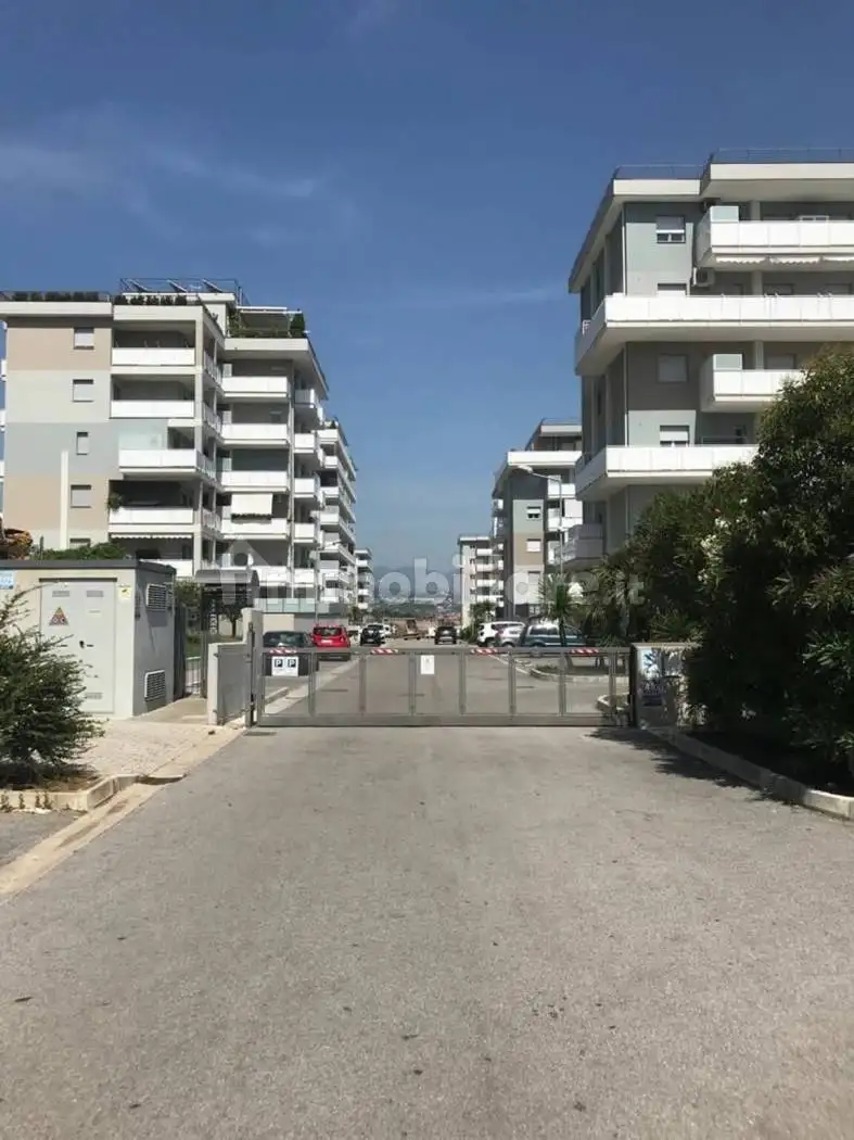 Appartamento in vendita a Salerno
