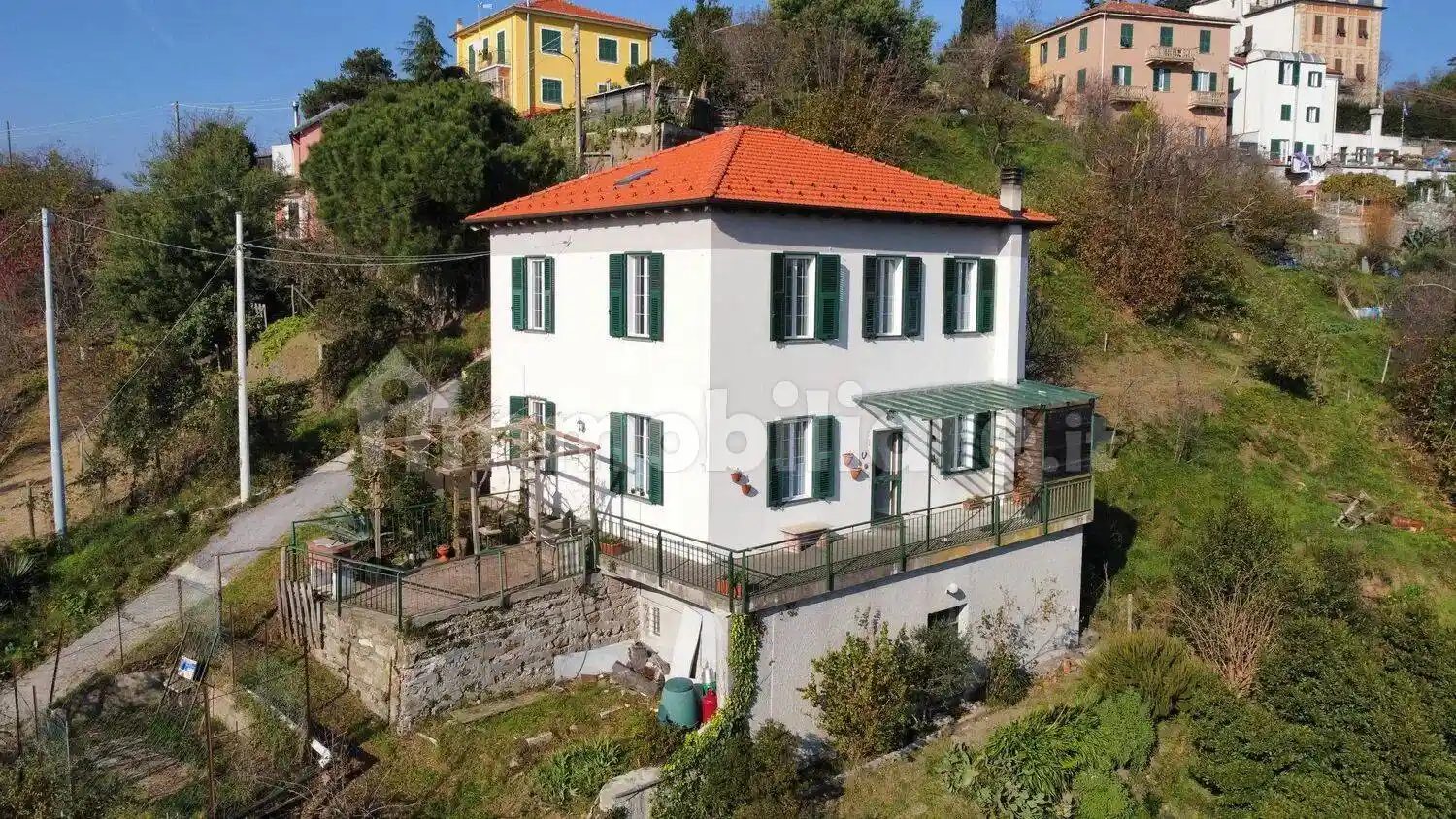Villa in vendita a Quiliano