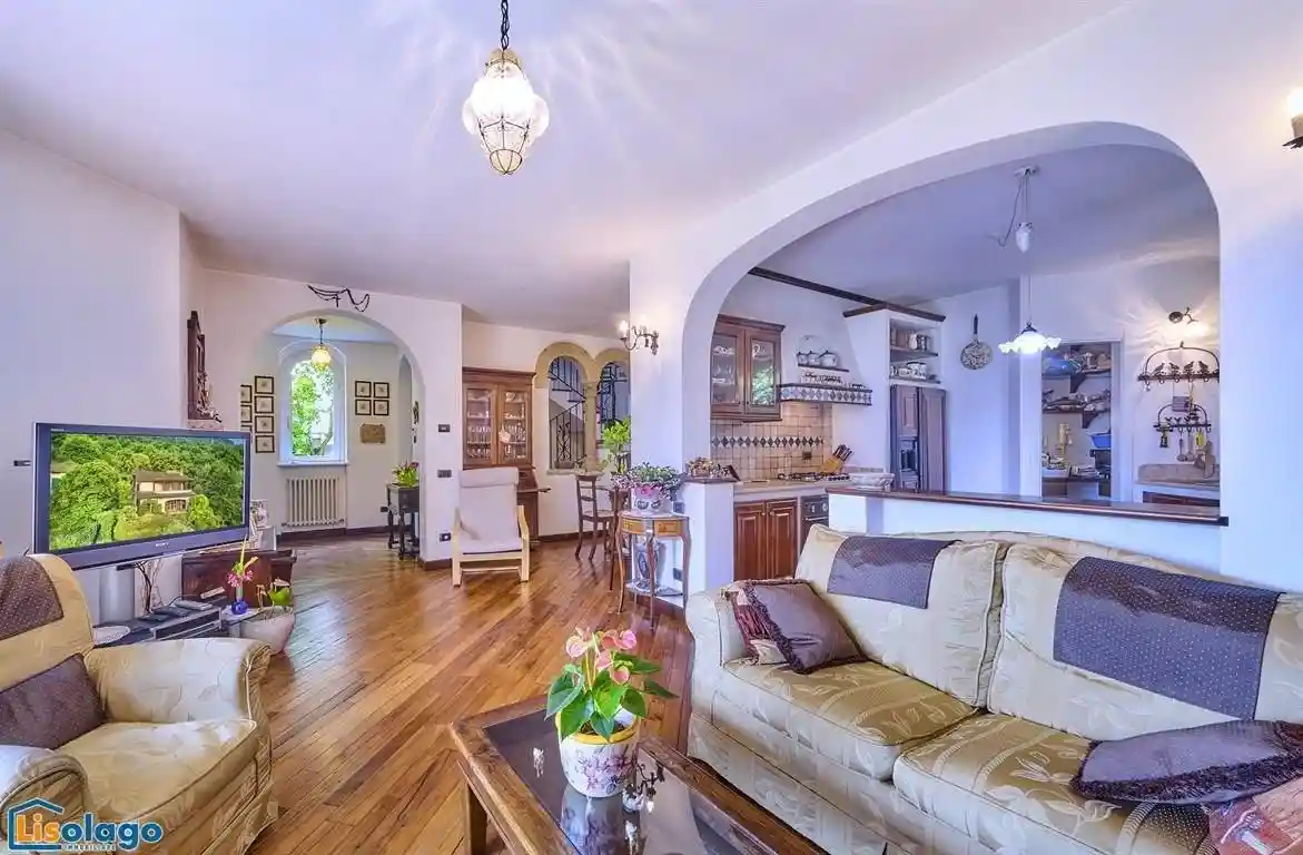 Villa unifamiliare via Gaudenzio Ferrari 37, Maggianico - Bione, Lecco - foto 4