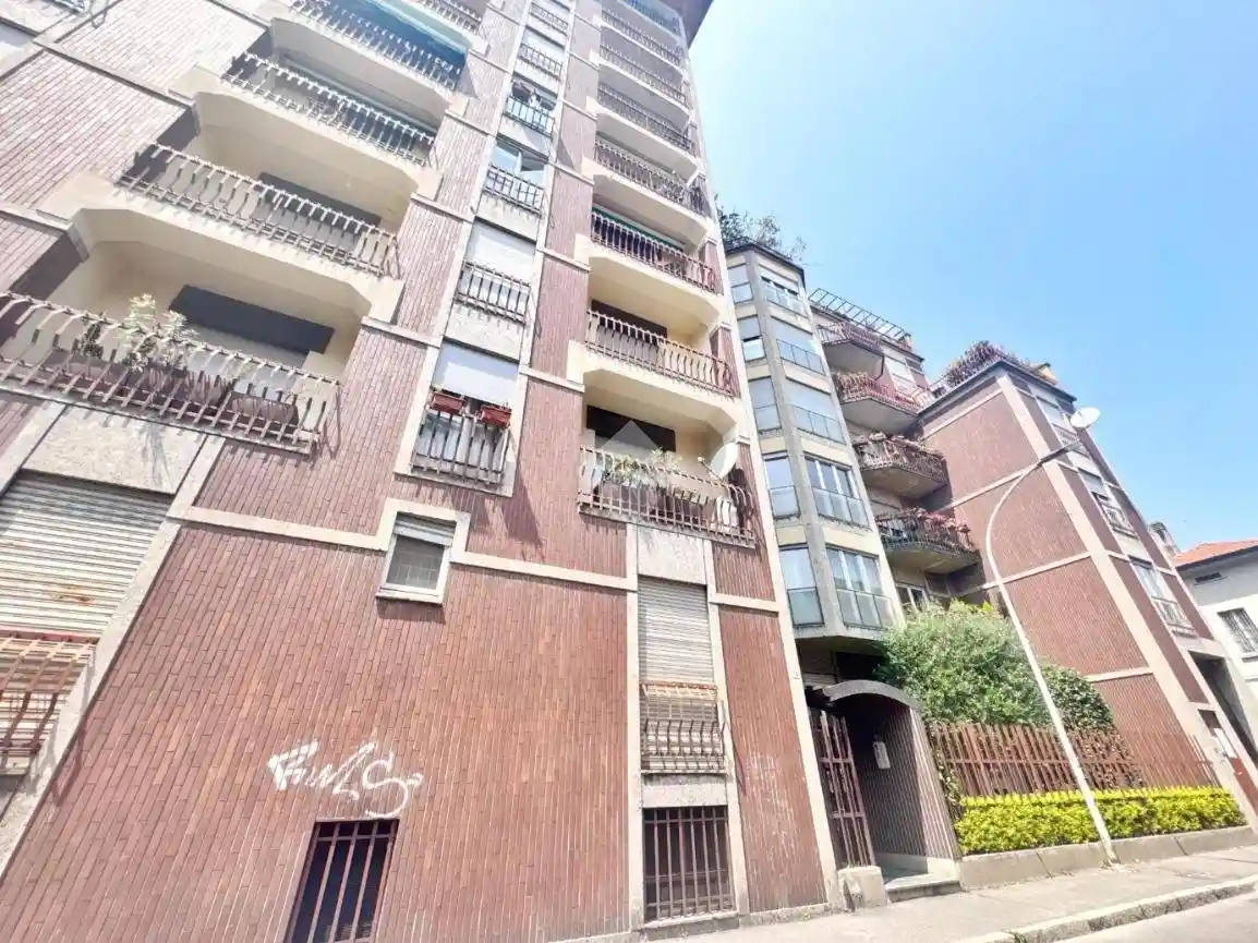 Appartamento in vendita a Seregno